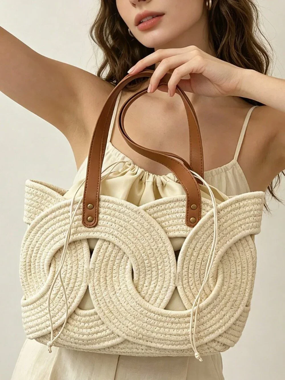 White Hollow Woven Women's Large Capacity Beach Drawstring Tote Bag